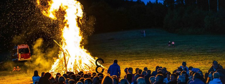 Headerbild comp_18_Brauchtum.jpg